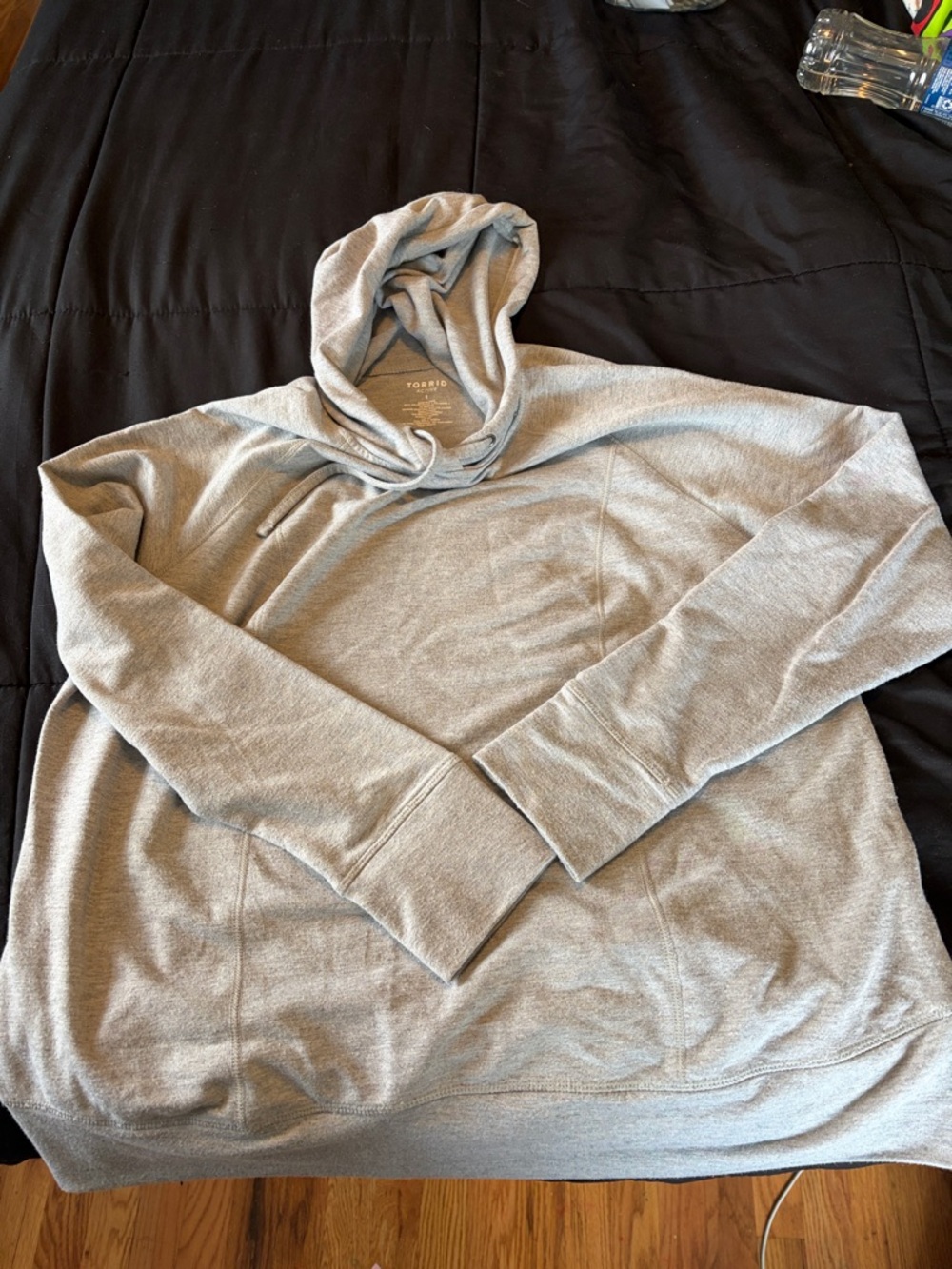 Torrid Active Plus Size 1X Hoodie Thumb Holes Gray EUC